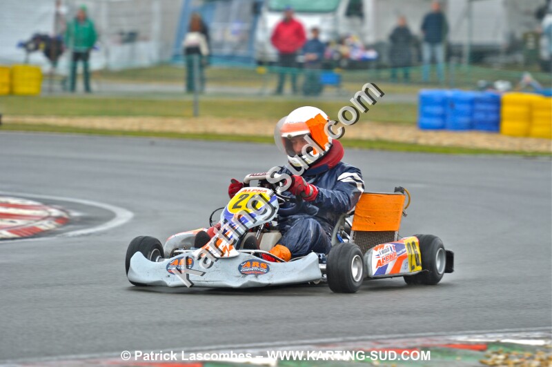 31102010-merignac-Lascombes (189).JPG